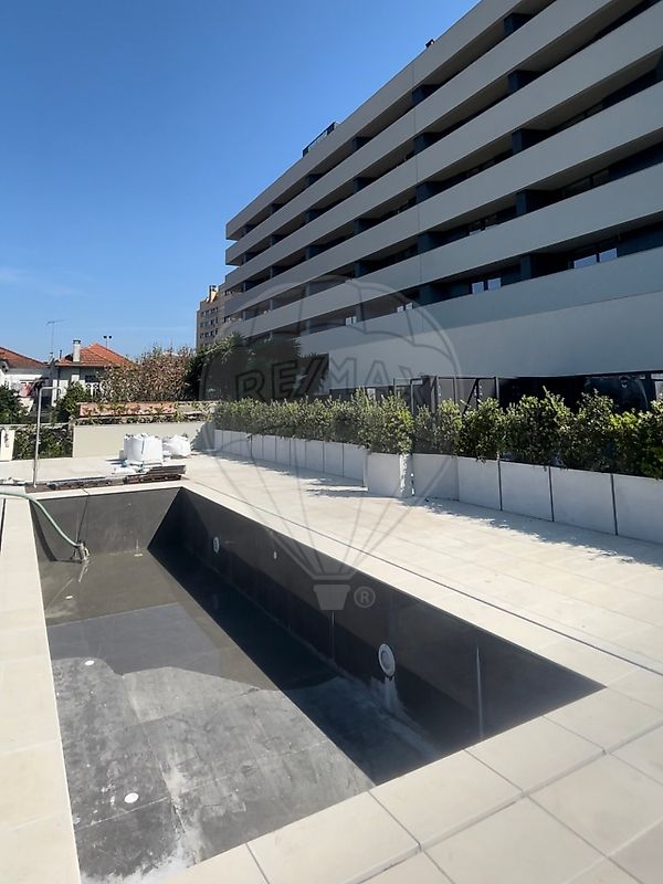 Apartamento T2 à venda em Porto