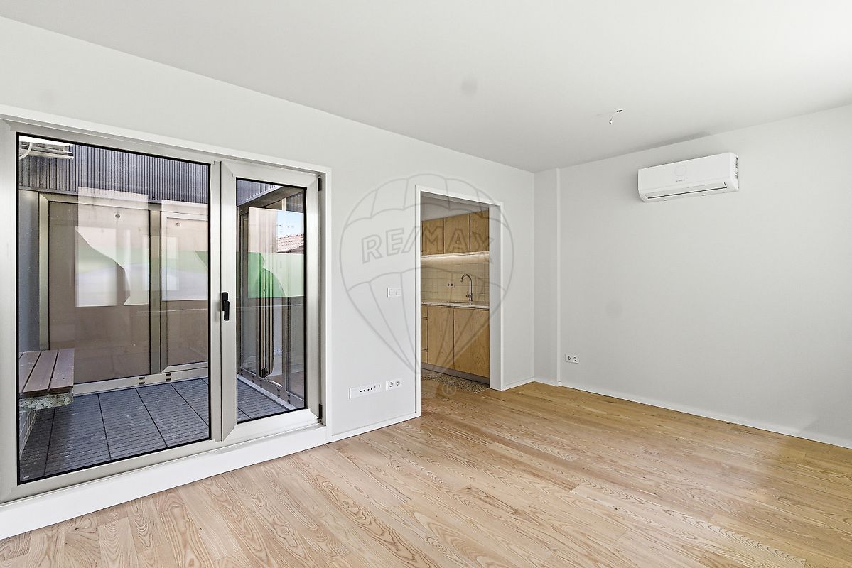 Apartamento T1 à venda em Porto
