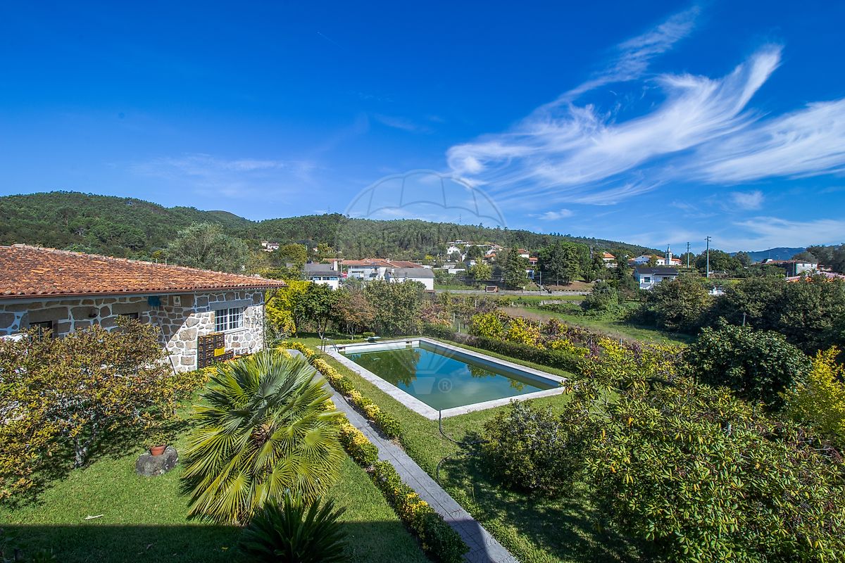 Moradia - Pico de Regalados, Gondiães e Mós, Vila Verde, Braga
