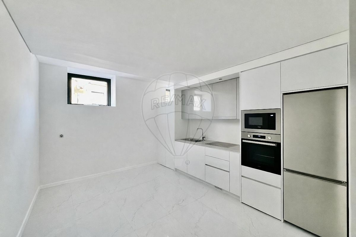 Apartamento T1 à venda em Porto