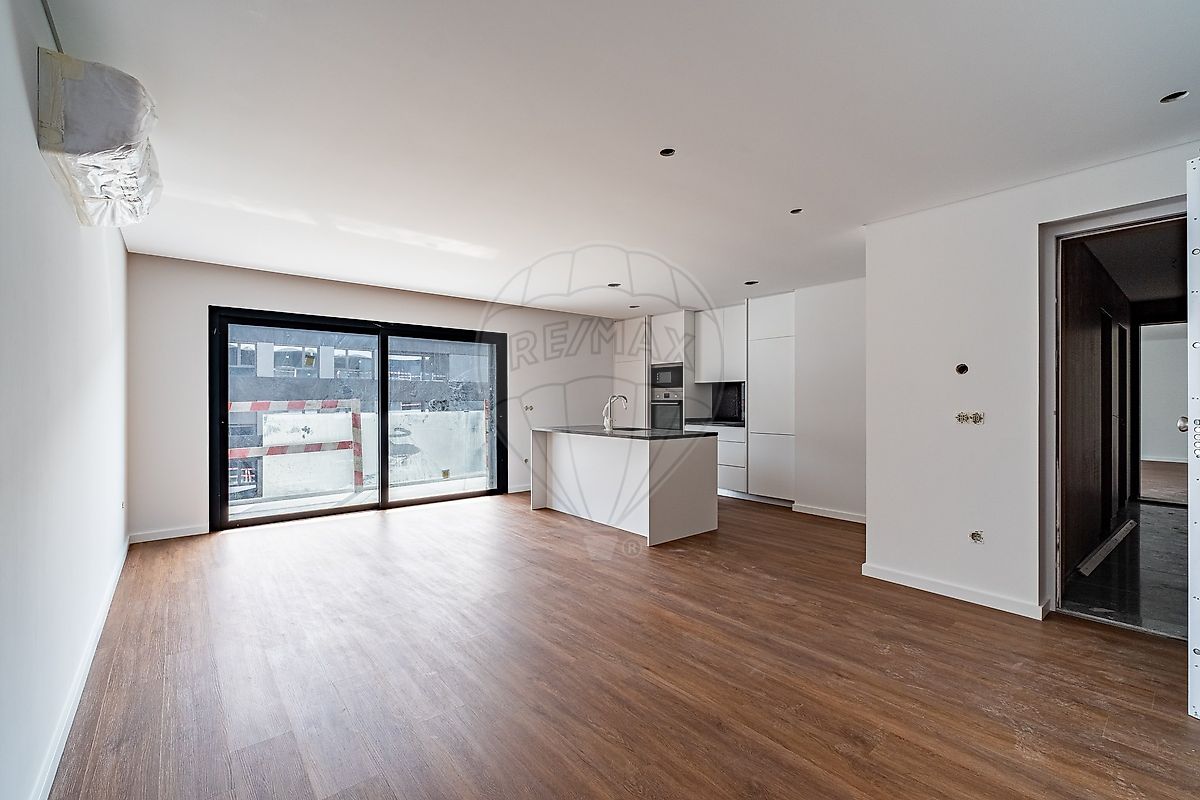 Apartamento T3 à venda em Vila Nova de Famalicão