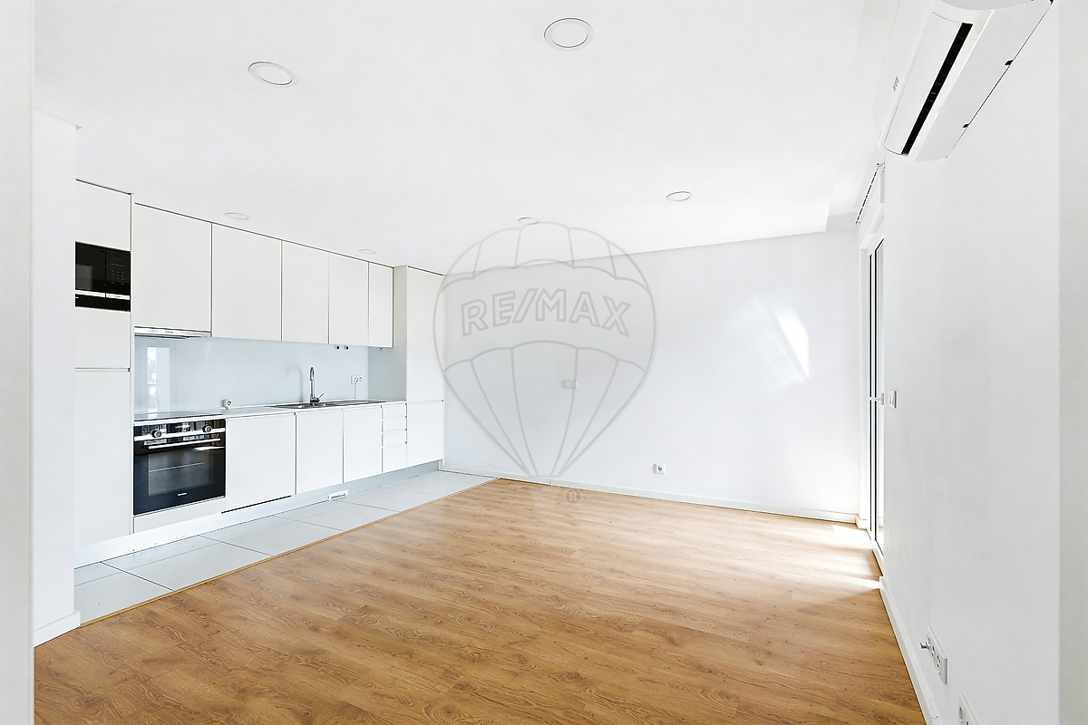 Apartamento T1 à venda em Porto