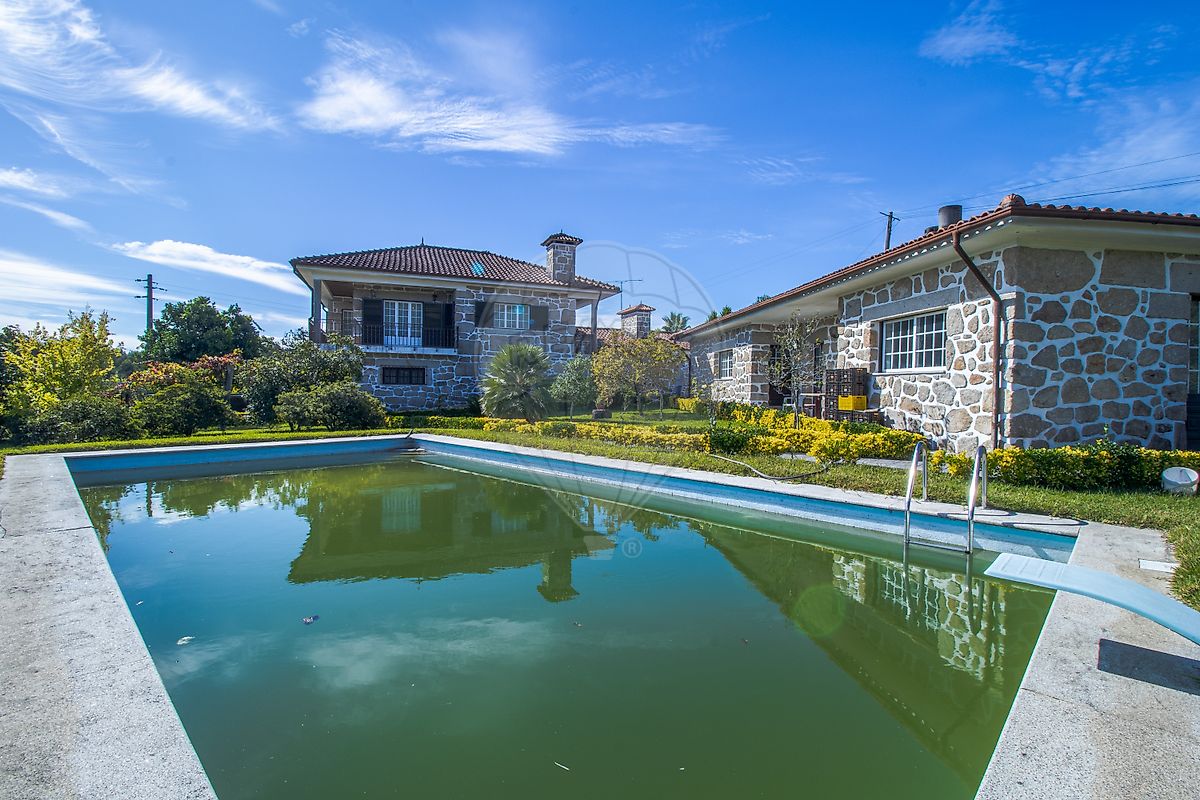 Moradia - Pico de Regalados, Gondiães e Mós, Vila Verde, Braga