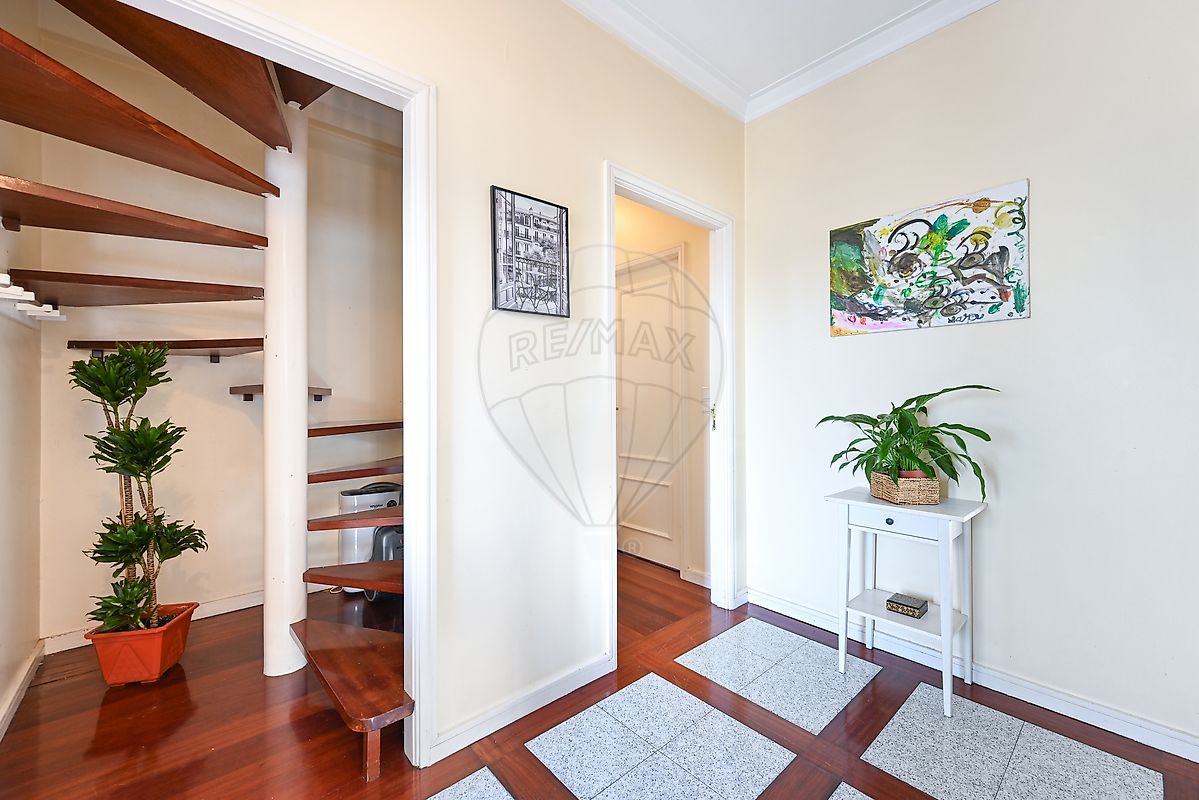 Apartamento T2 à venda em Maia