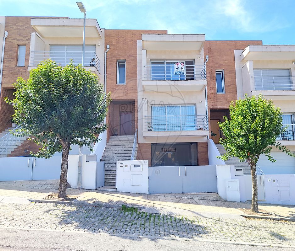 Apartamento T3 à venda em Valongo