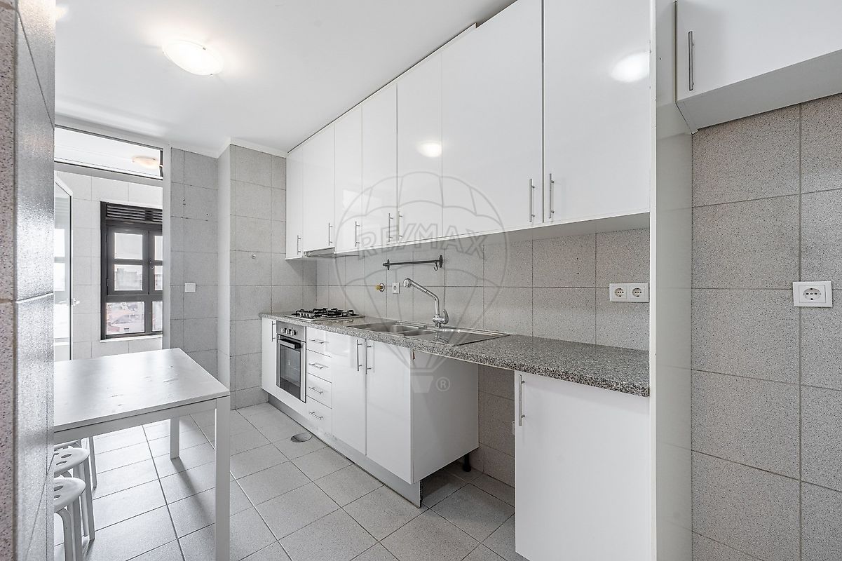 Apartamento T2 à venda em Rio Tinto, Gondomar — foto 13