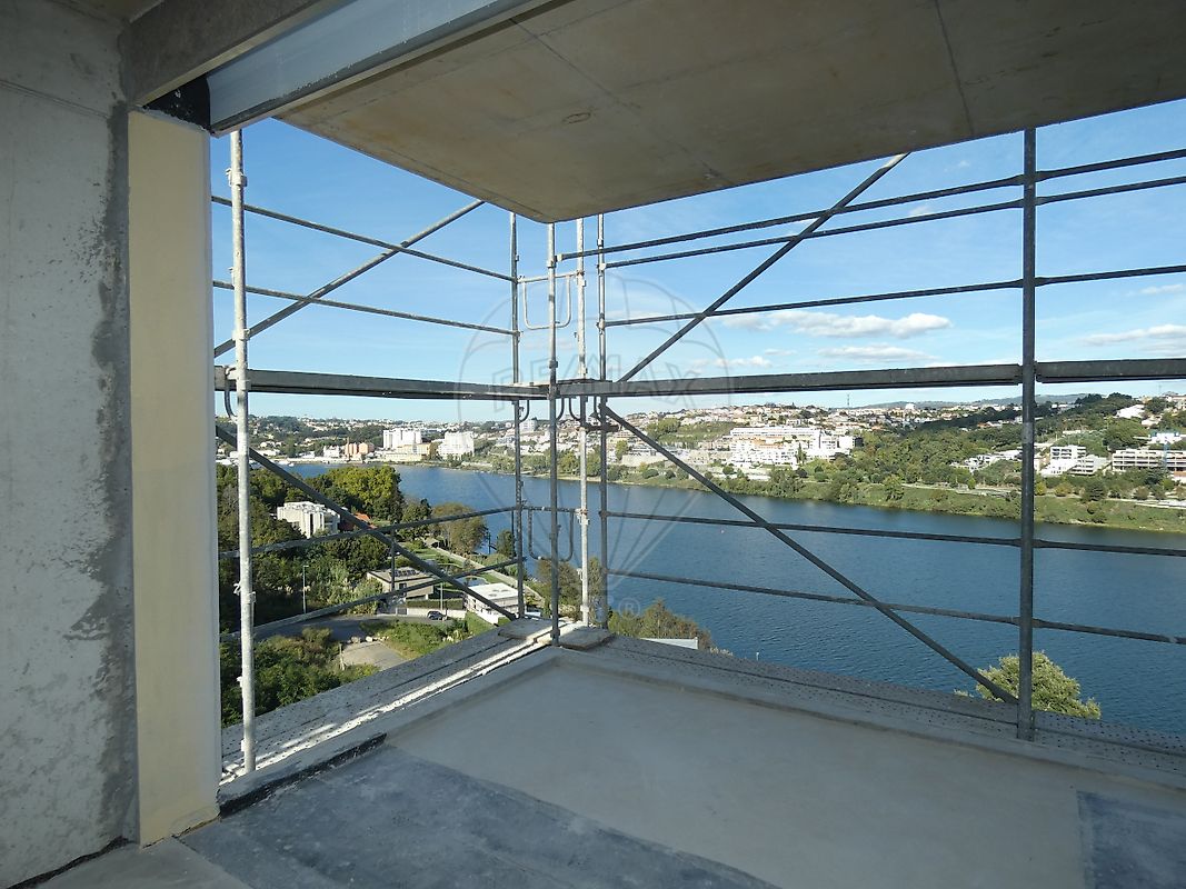 Apartamento T2 à venda em Vila Nova de Gaia