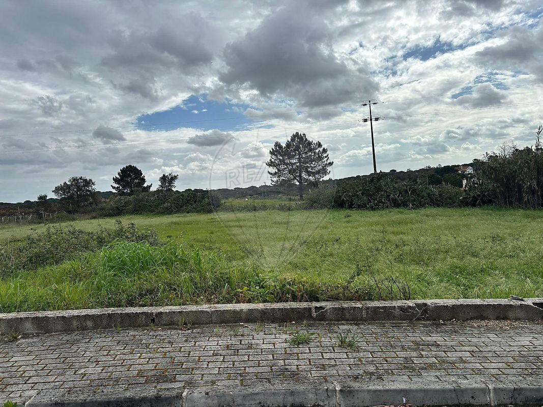 Terreno à venda em Coruche