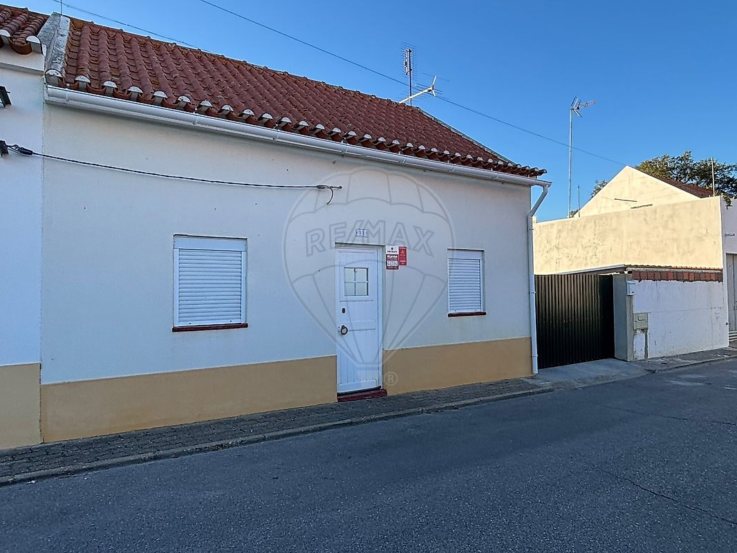 Moradia T2 - Couço, Coruche, Santarém
