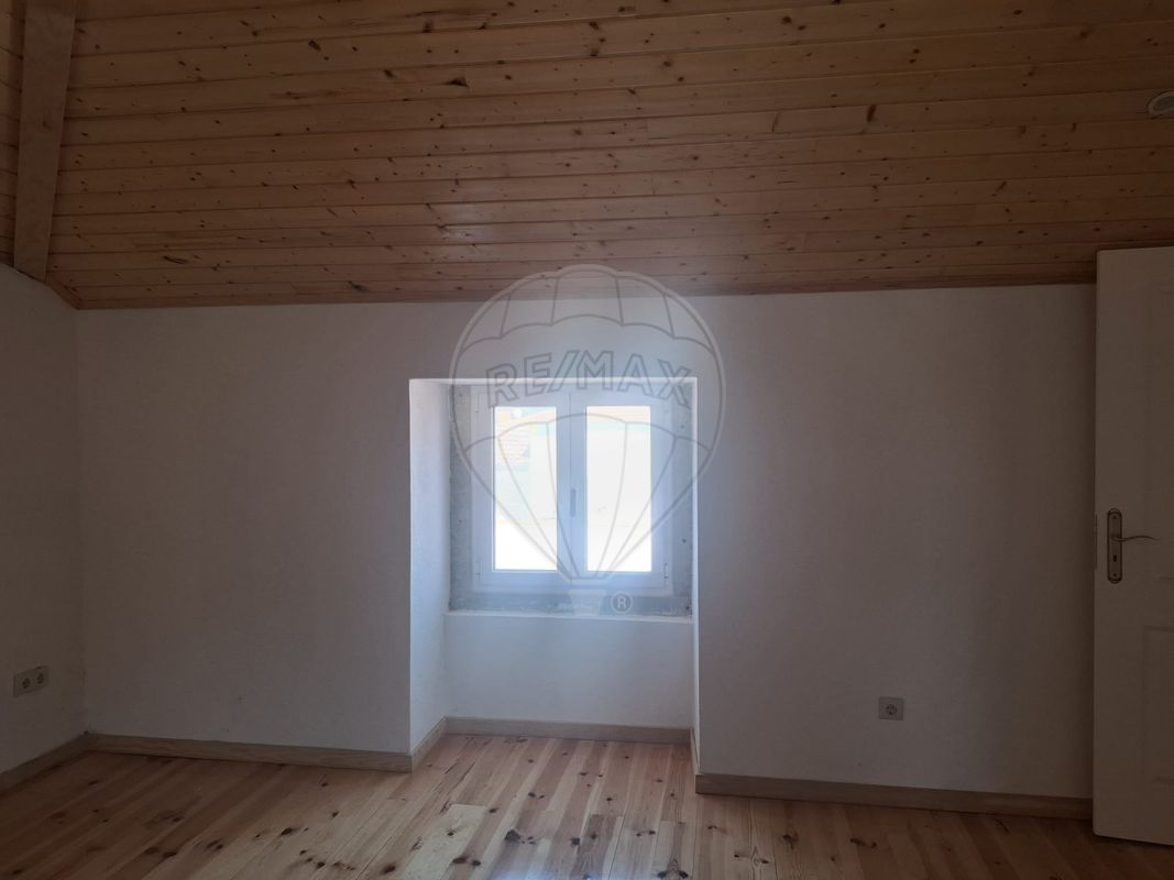 listing 124871150-1 picture-0