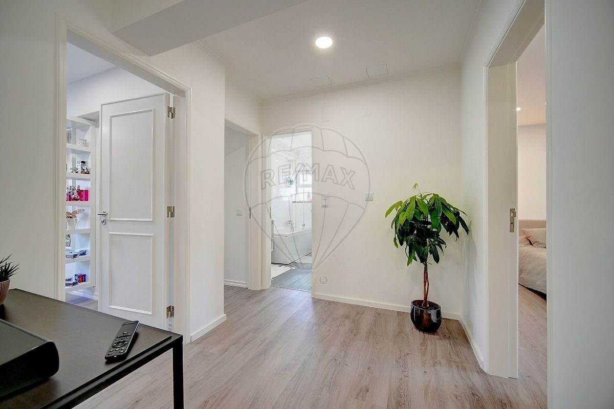 listing 124871090-40 picture-0
