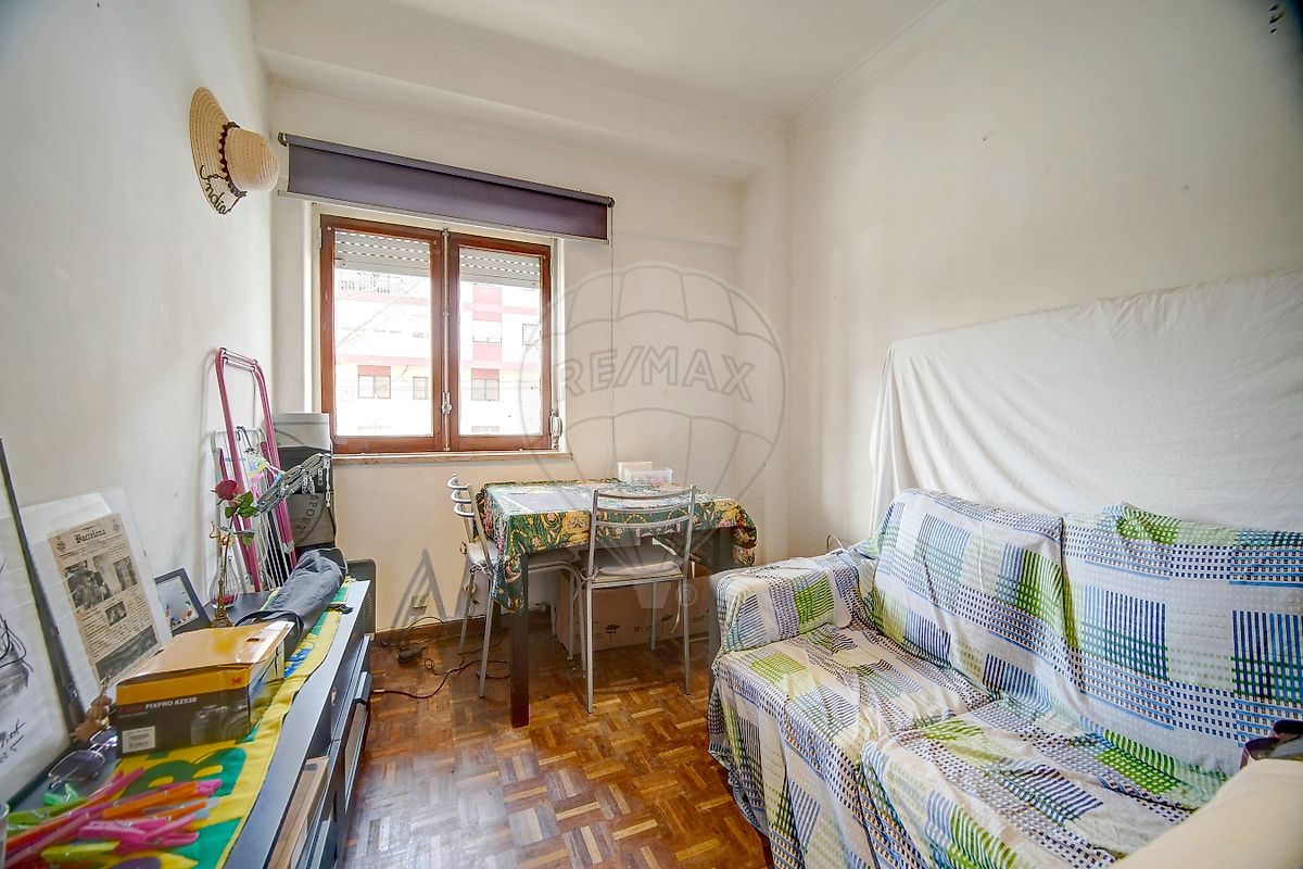 Apartamento T1 à venda em Amadora