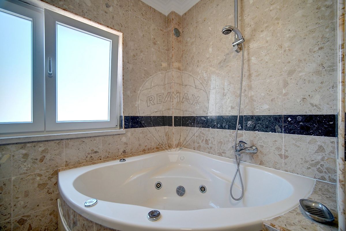 Moradia T5 à venda em Charneca de Caparica e Sobreda, Almada — foto 25