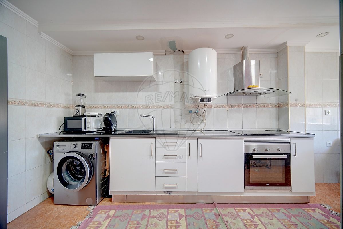 Apartamento T2 à venda em Loures