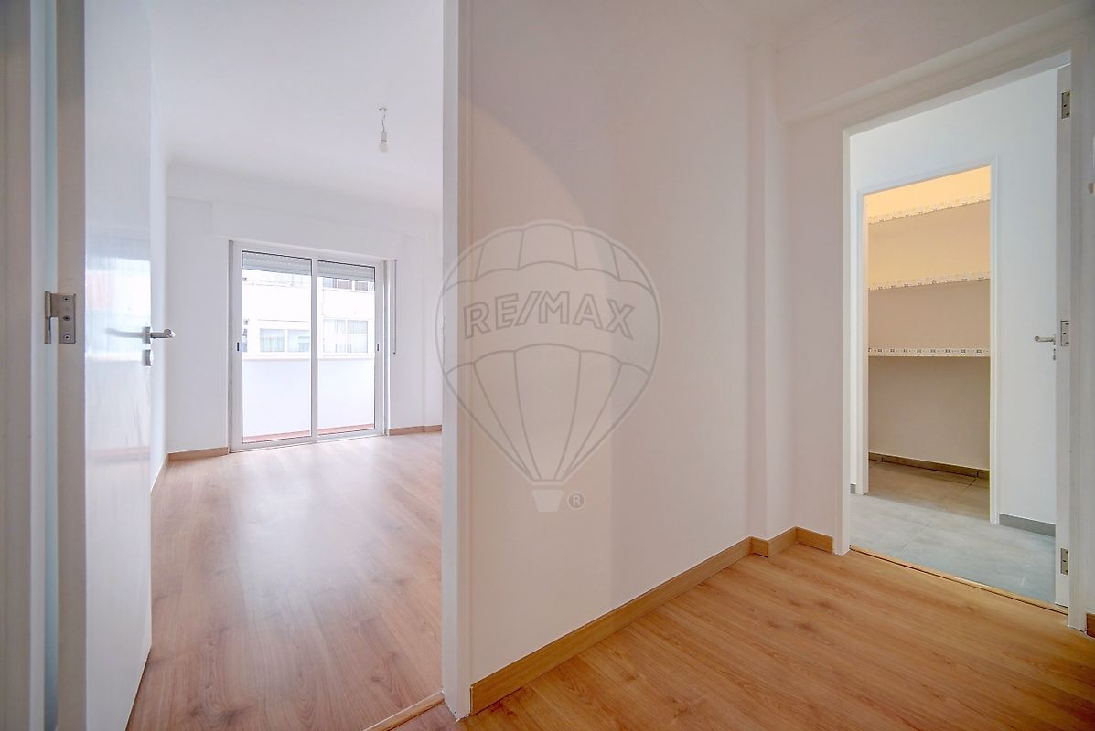 Apartamento T3 à venda em Sintra