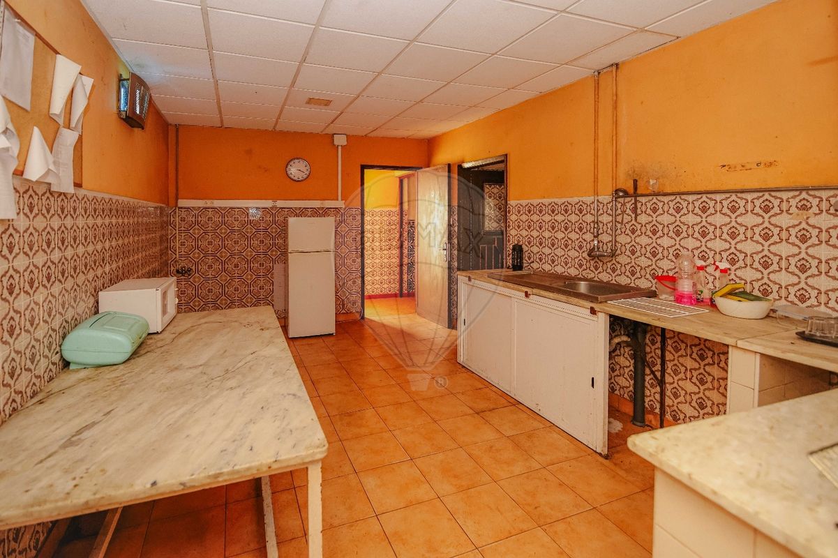 listing 124881184-15 picture-0