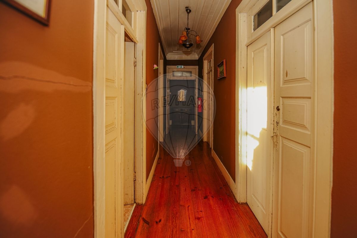 listing 124881184-15 picture-0