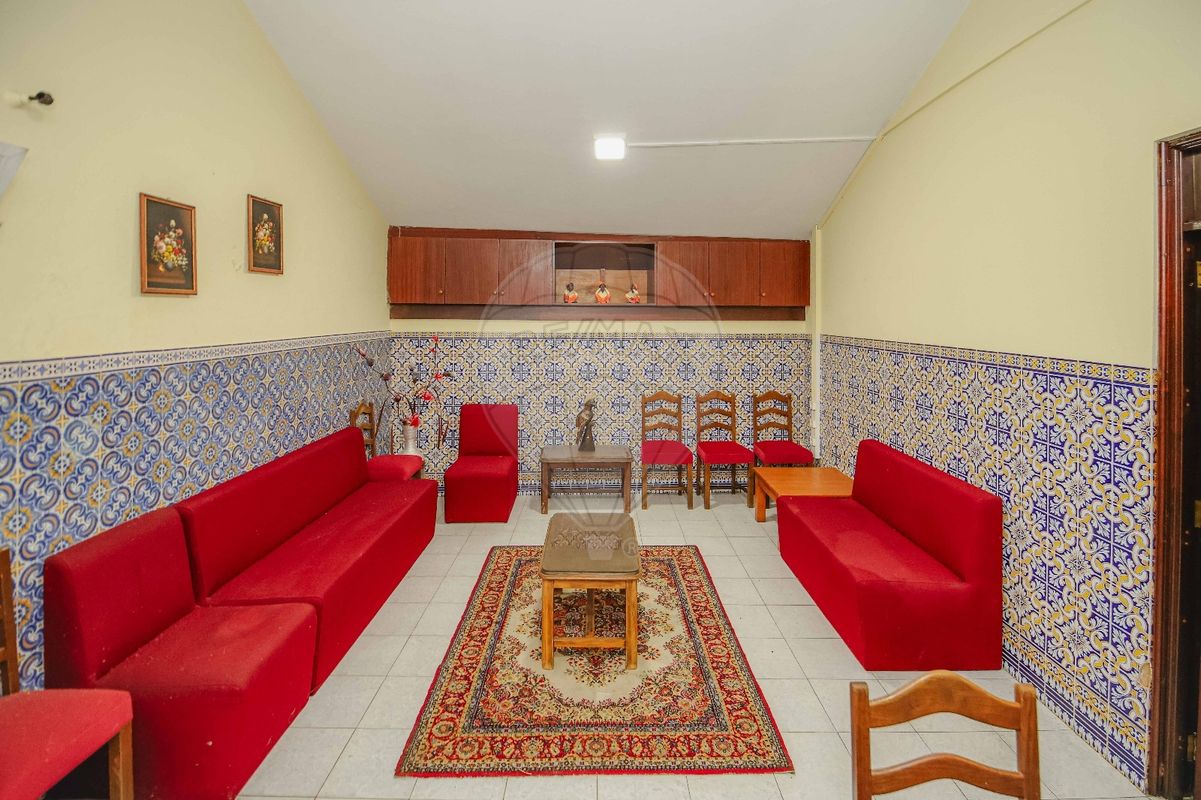 listing 124881184-15 picture-0