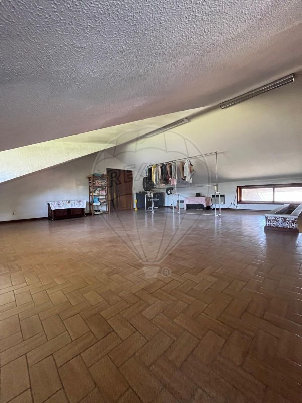 listing 124881250-16 picture-0