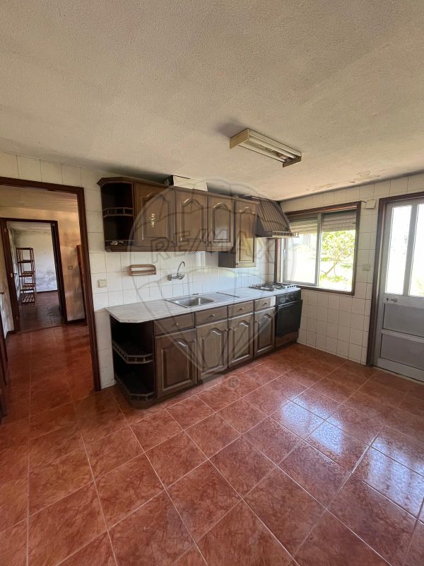 listing 124881250-16 picture-0
