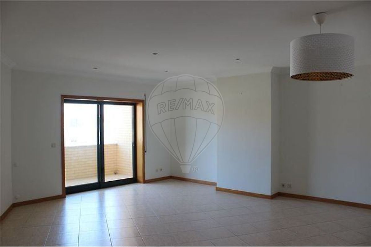 listing 124881013-161 picture-0