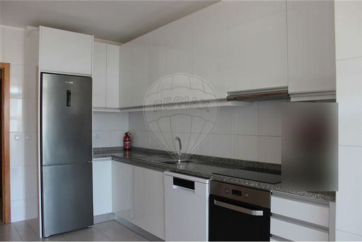 listing 124881013-161 picture-0