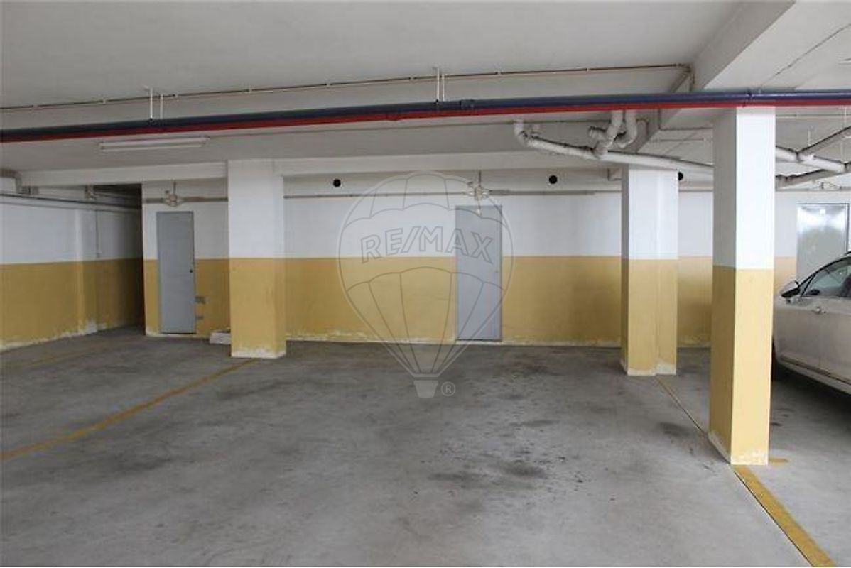 listing 124881013-161 picture-0