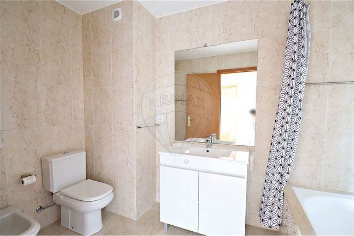 listing 124881013-161 picture-0