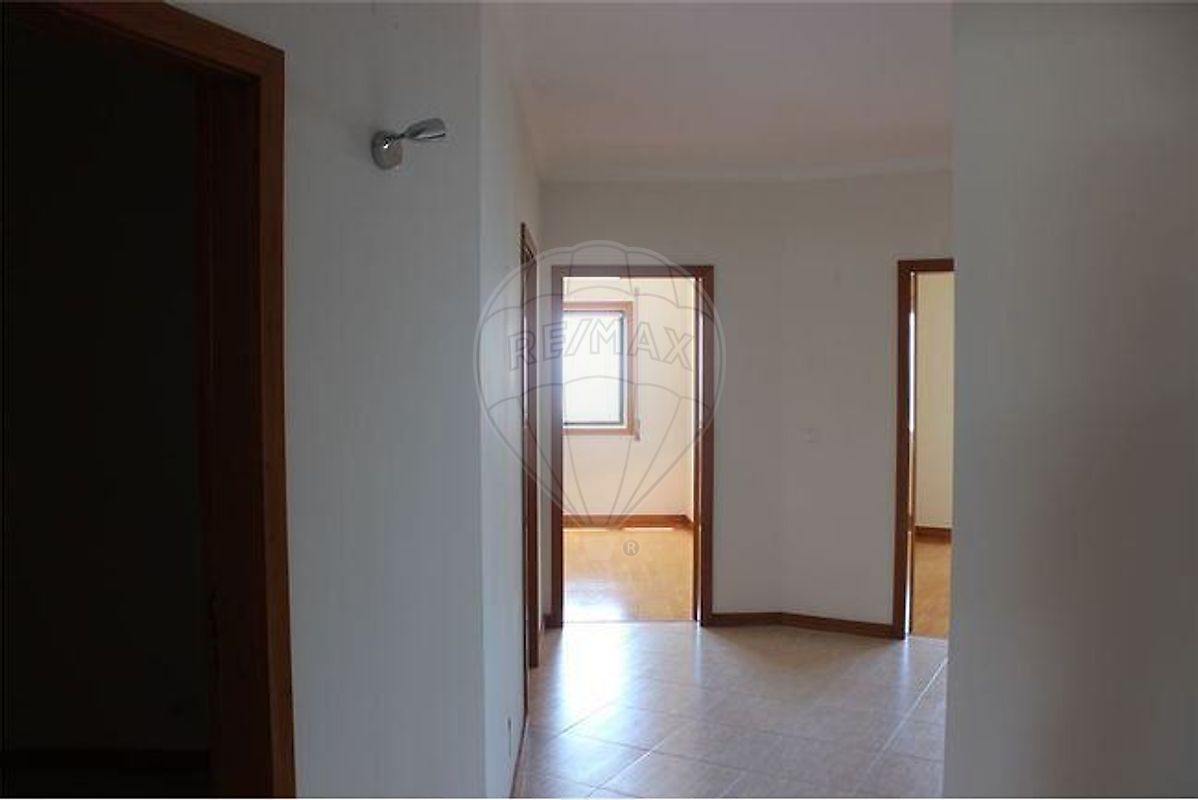 listing 124881013-161 picture-0