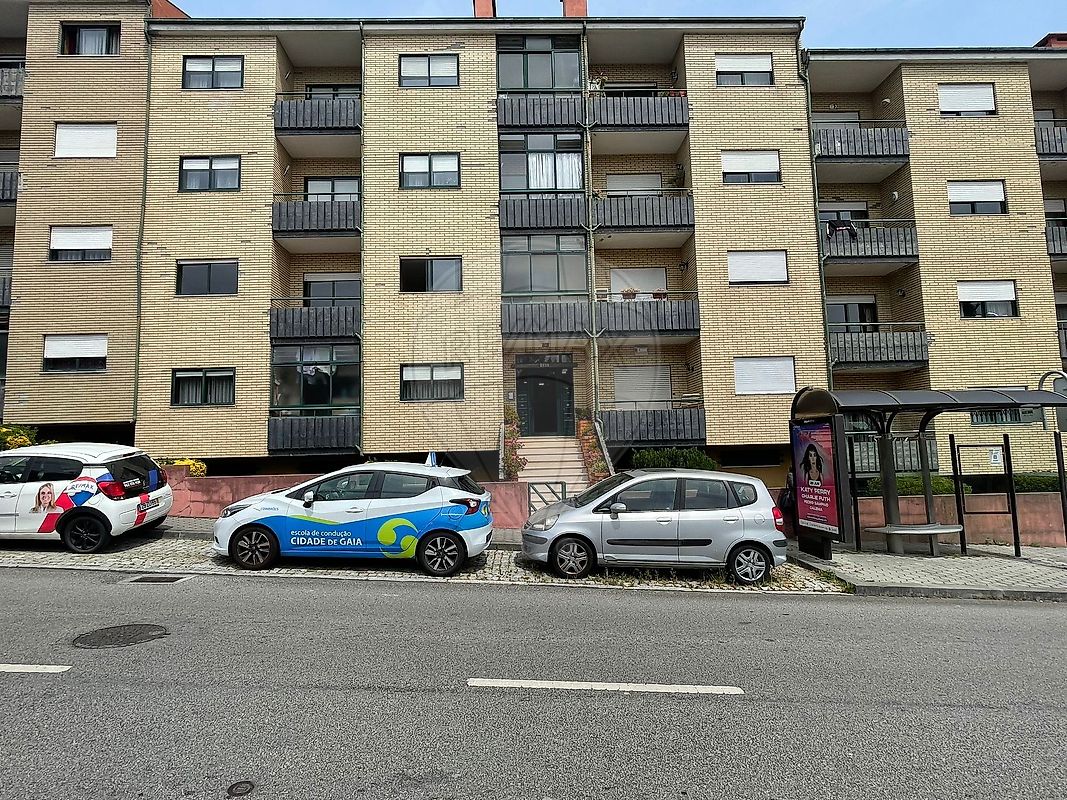 Apartamento - Vilar de Andorinho, Vila Nova de Gaia, Porto