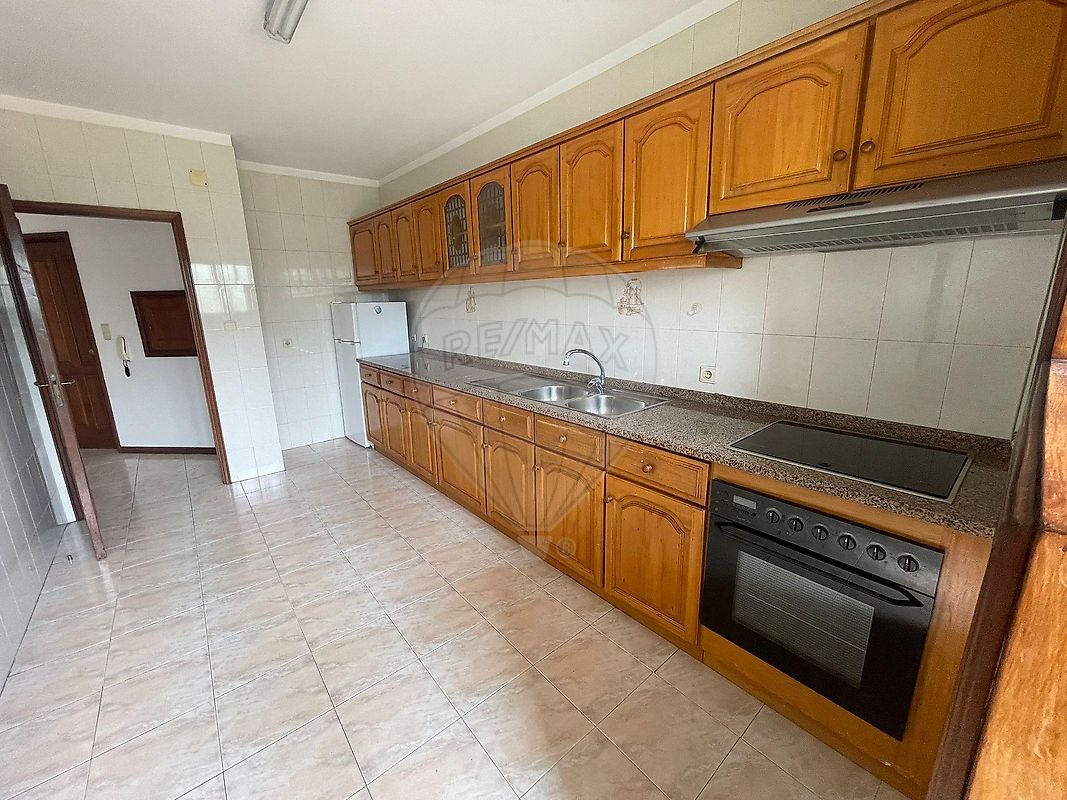 Apartamento T2 à venda em Vilar de Andorinho, Vila Nova de Gaia — foto 8