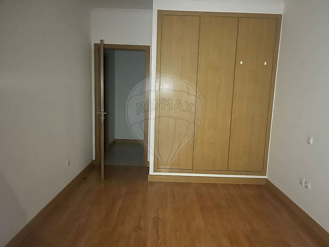 Apartamento T2 à venda em Santa Maria da Feira, Travanca, Sanfins e Espargo, Santa Maria da Feira — foto 9