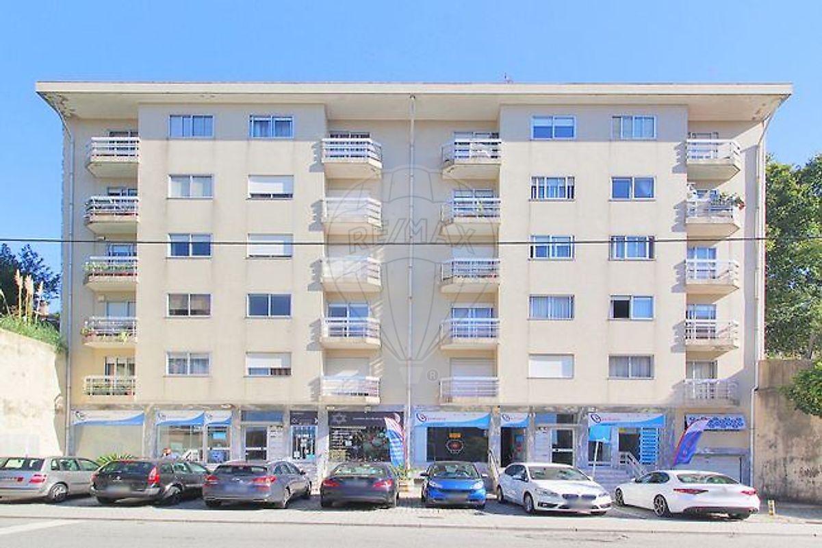 Apartamento T2 à venda em Vila Nova de Gaia