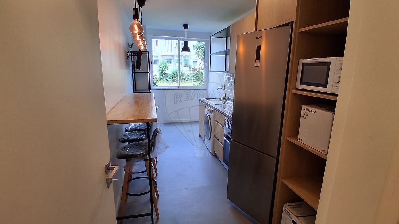 Apartamento T4 à venda em Porto