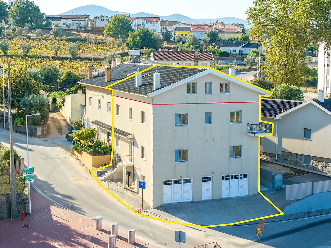 Apartamento T3 à venda em Oliveira do Hospital