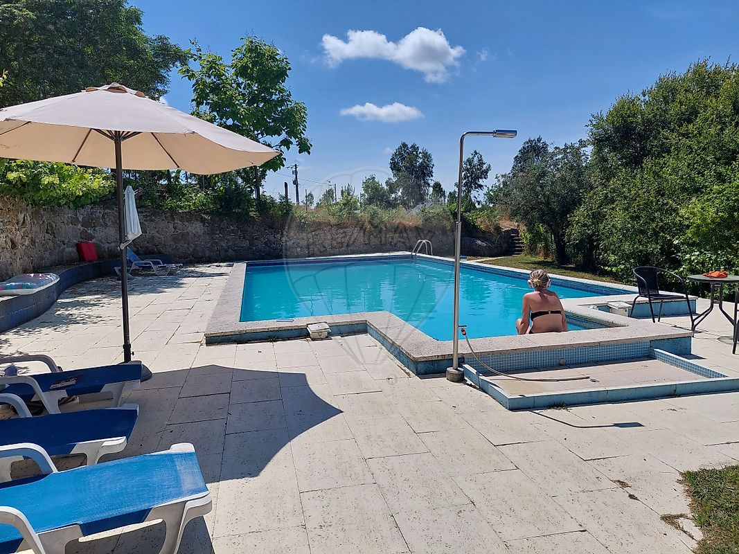 Moradia T6 para venda