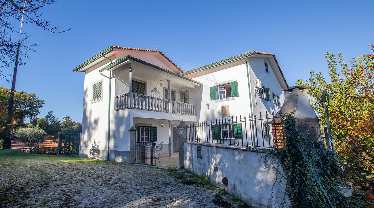 Moradia T6 para venda