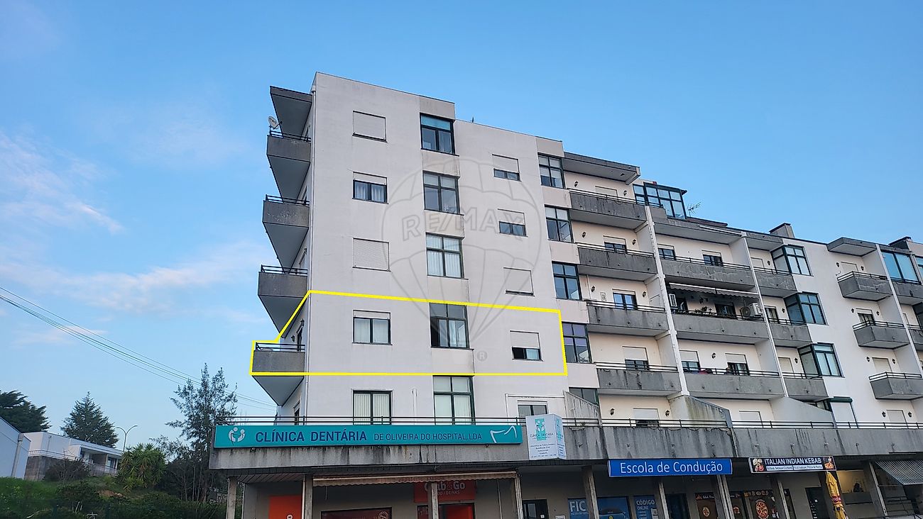 Apartamento T3 à venda em Oliveira do Hospital