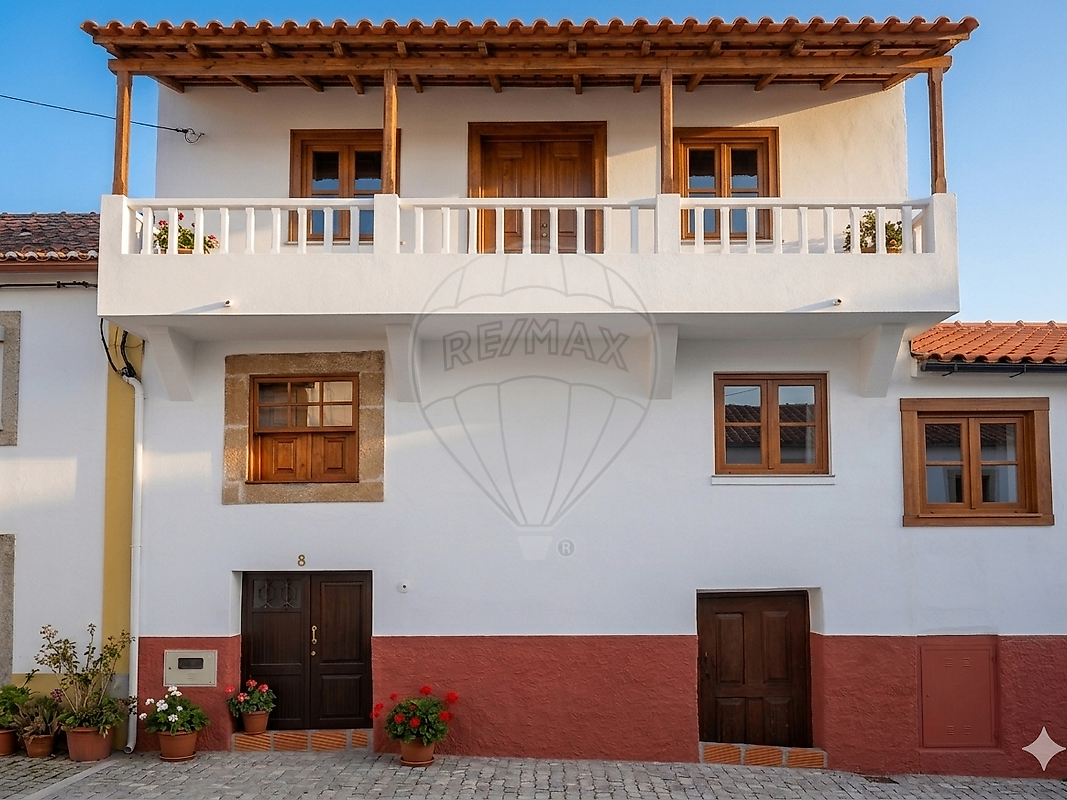 Moradia - Santa Ovaia e Vila Pouca da Beira, Oliveira do Hospital, Coimbra