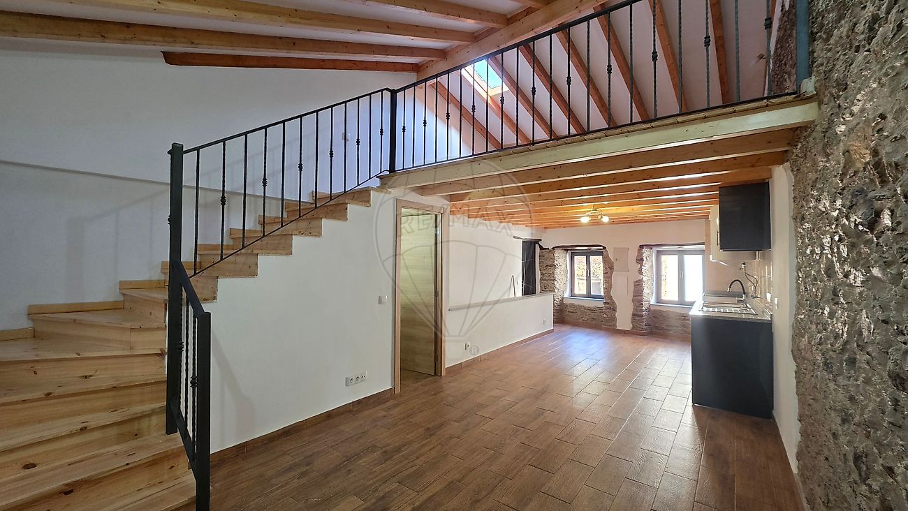 Apartamento T2 à venda em Arganil