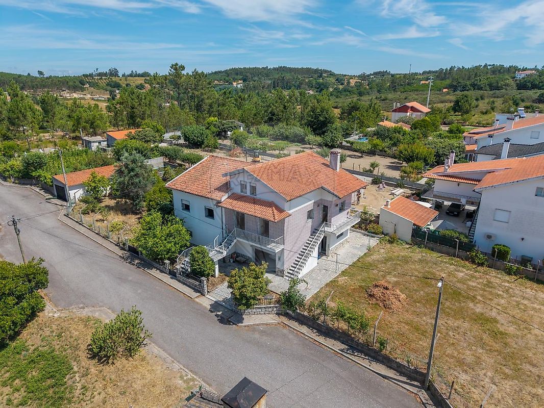 Moradia T5 à venda em Nogueira do Cravo, Oliveira do Hospital — foto 13