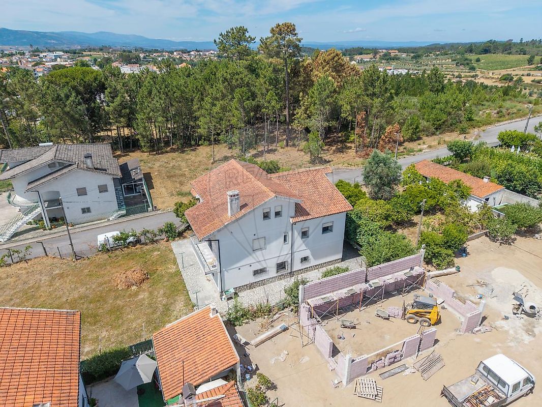 Moradia T5 à venda em Nogueira do Cravo, Oliveira do Hospital — foto 11