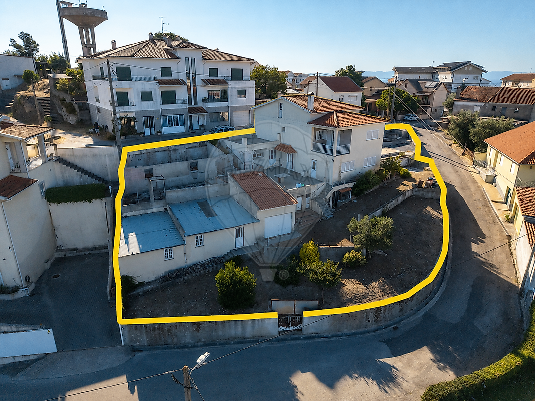 Moradia T4 à venda em Oliveira do Hospital e São Paio de Gramaços, Oliveira do Hospital — foto 7