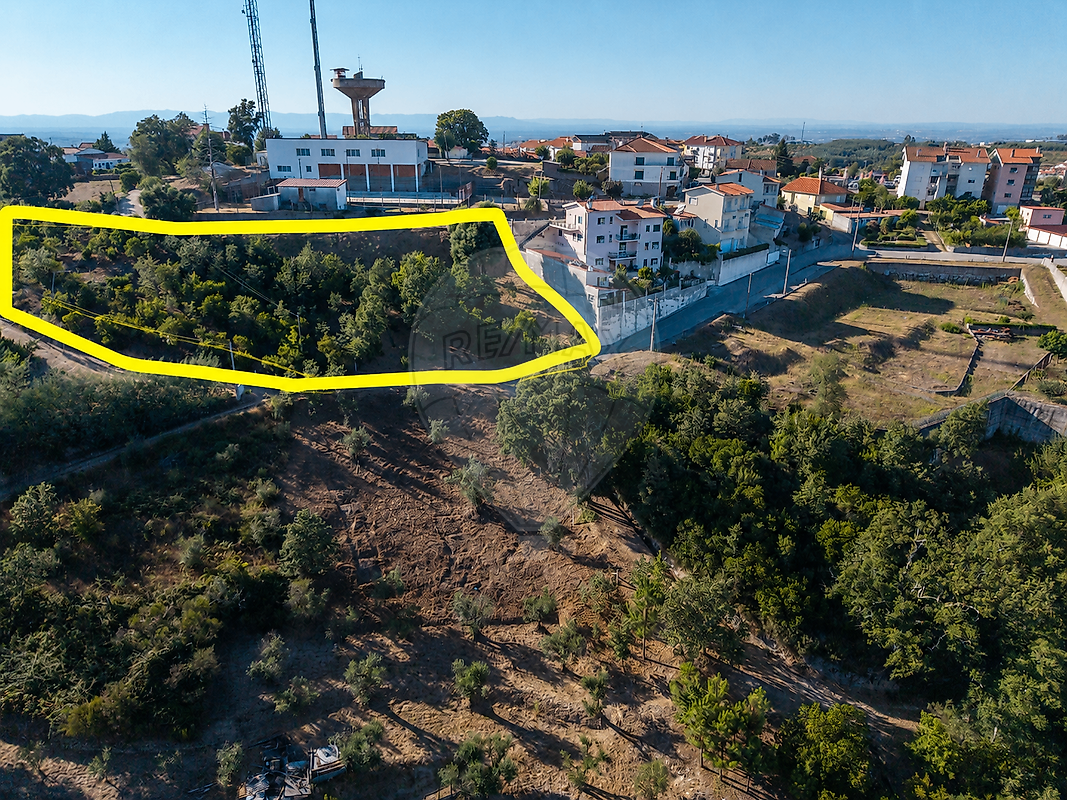 Moradia T4 à venda em Oliveira do Hospital e São Paio de Gramaços, Oliveira do Hospital — foto 32