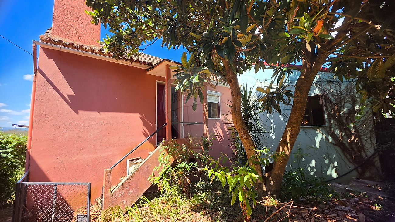 Apartamento T2 à venda em Arganil