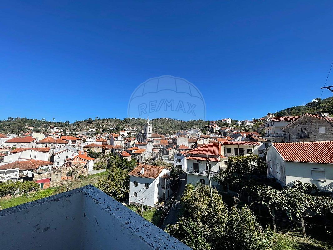 Moradia T4 à venda em São Gião, Oliveira do Hospital — foto 4