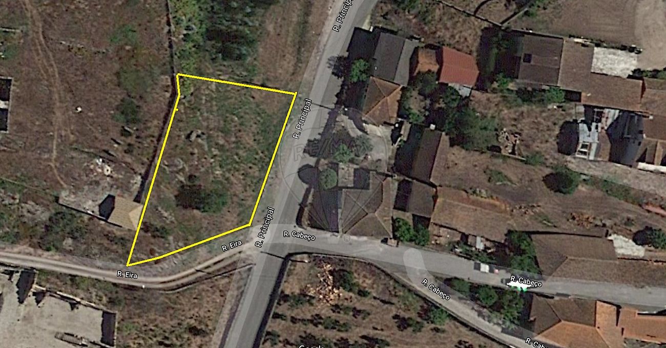 Terreno à venda em Santa Comba Dão