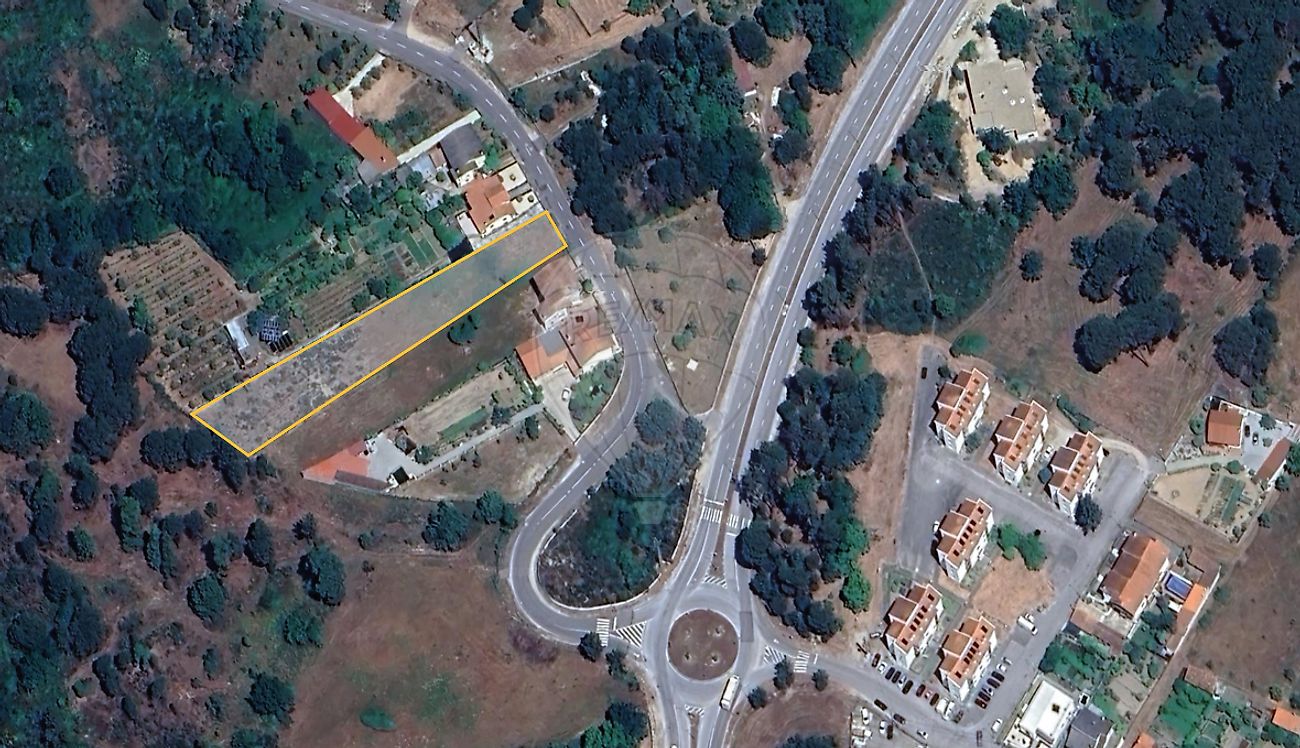 Land for sale in Nelas, Portugal — €66,000