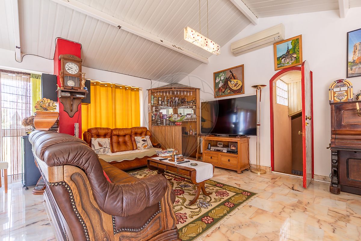 listing 124901007-41 picture-0