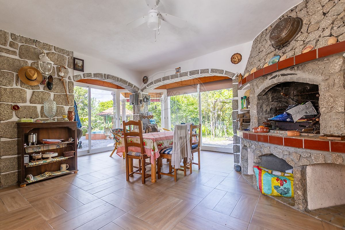 listing 124901007-41 picture-0